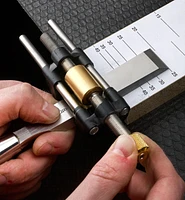 Veritas Side-Clamping Honing Guide