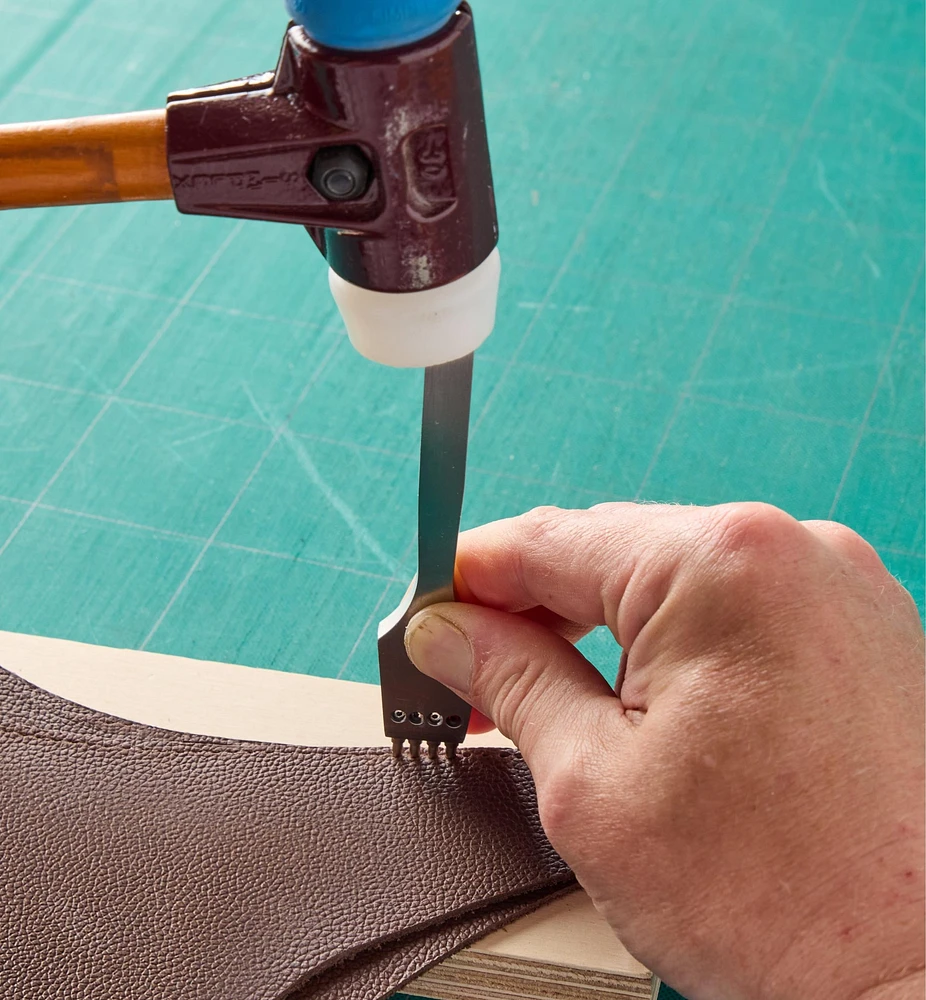 Make It Yourself Gardener's Leather Tool Belt Kit