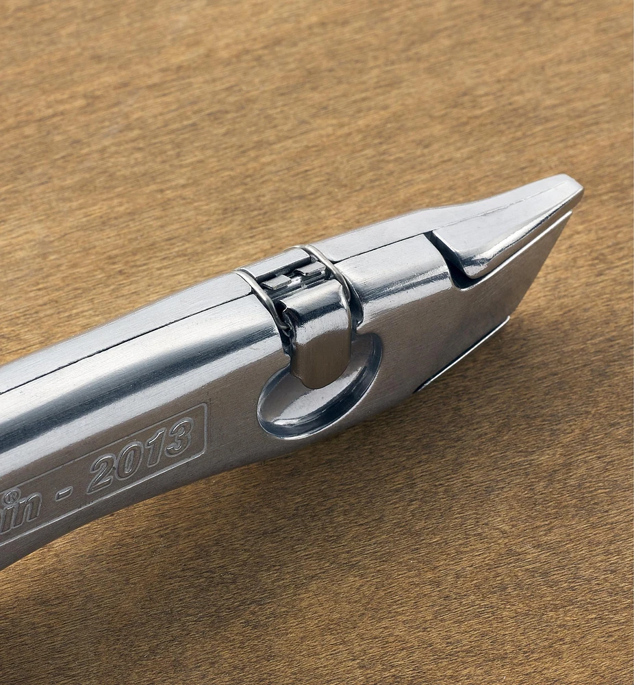 Delphin 2013 Retractable Knife with Holster