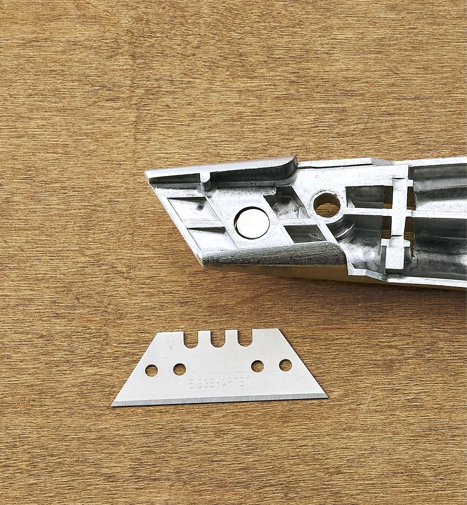Delphin 2000 Universal Knife with Holster