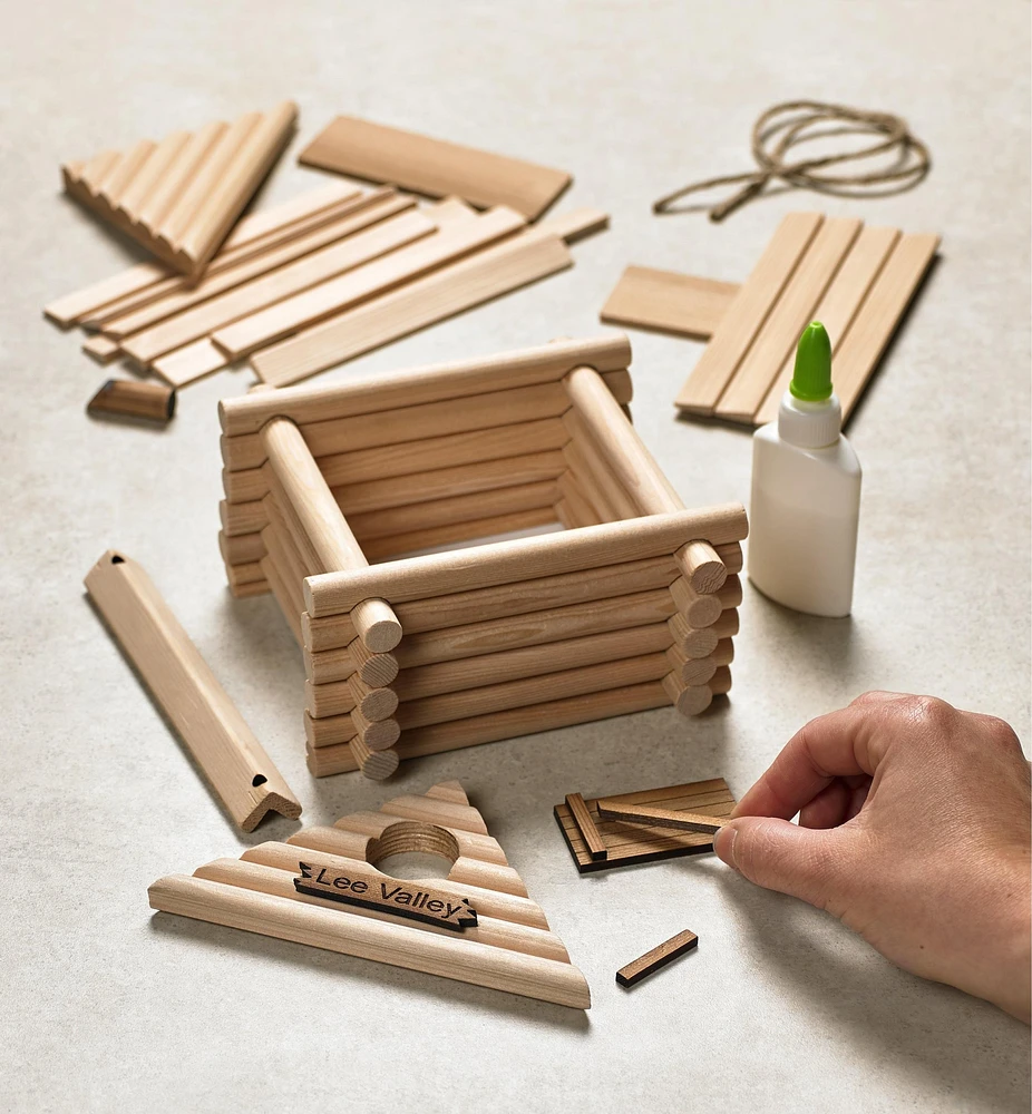 Log Cabin Birdhouse Kit