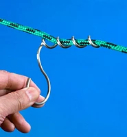 Crochets à tige vrillée