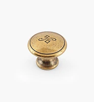 Detailed Bow Knobs
