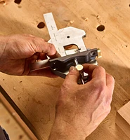 Optional Fence for Veritas Large Router Plane