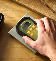 Wagner Orion 930 Dual Depth Moisture Meter