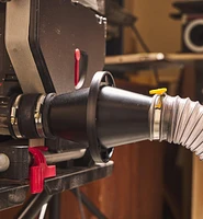 4" to 2 1/2" Magnetic Hose Connector