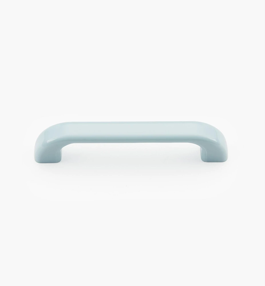 Broad Plastic Pull