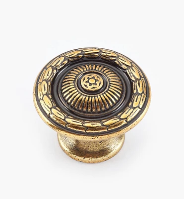Laurel Knobs