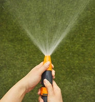 Auto-Retracting Hose Reel