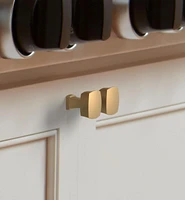 Stature Square Knob