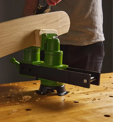 Universal Vise