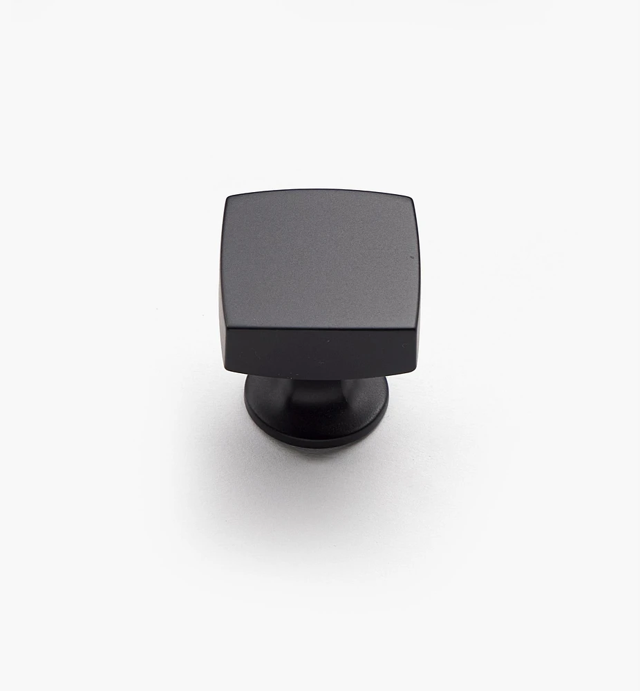 Everett Square Knob