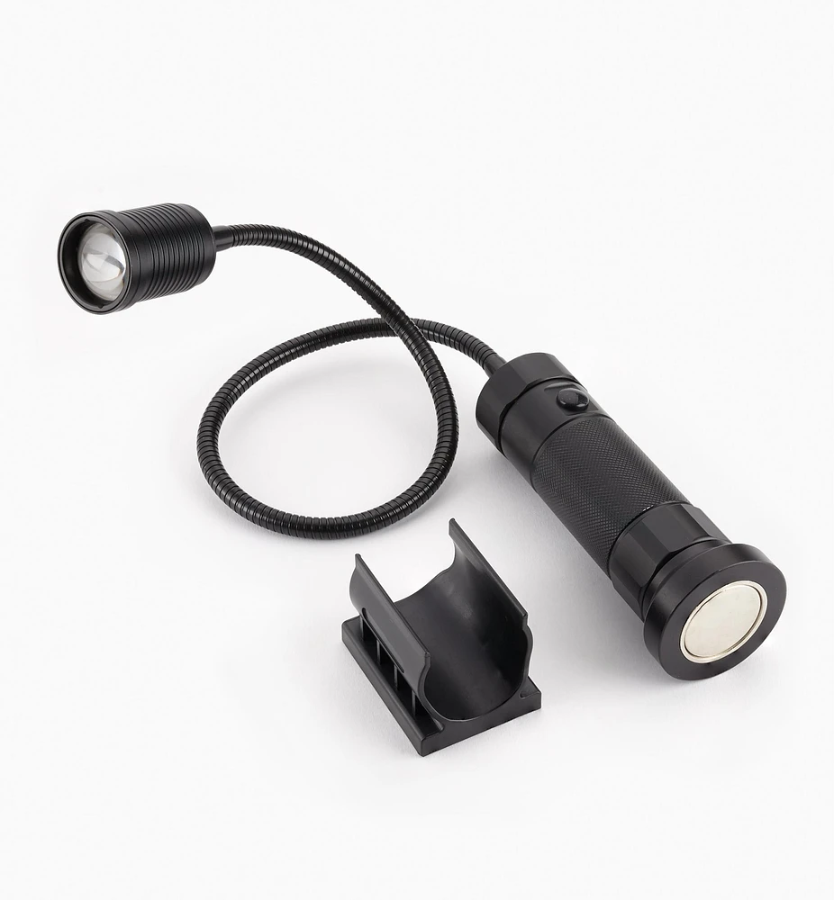 Lampe de travail à DEL avec embase magnétique