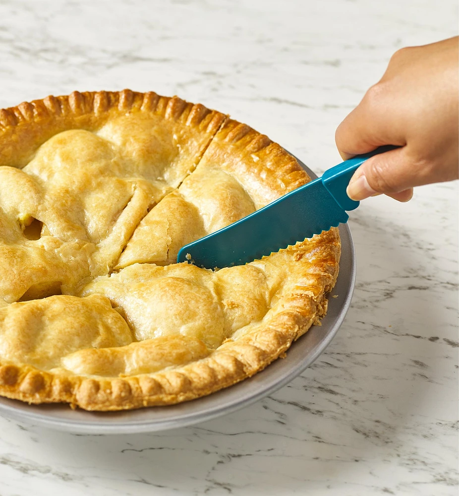 Bakeware Buddy Knife
