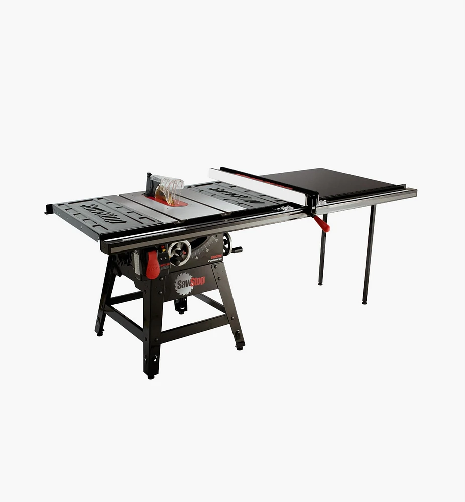 Banc de scie pour entrepreneur SawStop