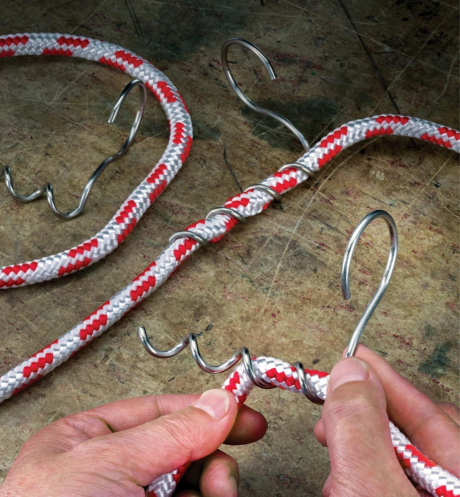 Crochets à tige vrillée