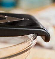 V-Slicer with Julienne Blade