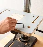 Veritas Small Drill-Press Table & Fence