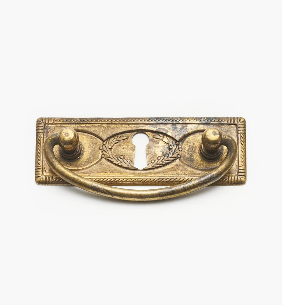Rope-Edged Rectangular Horizontal Plate Handles