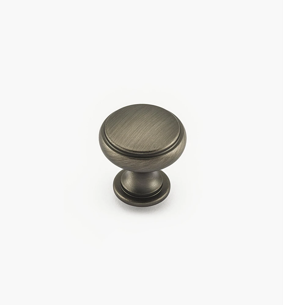 Regal Knob