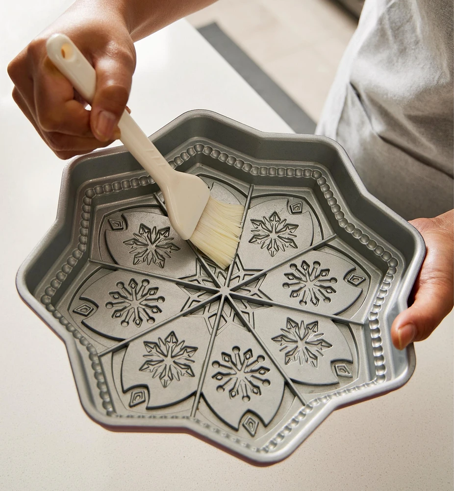 Snowflake Shortbread Pan