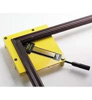 V-Nail Press