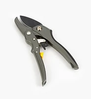Ratcheting Hand Pruner