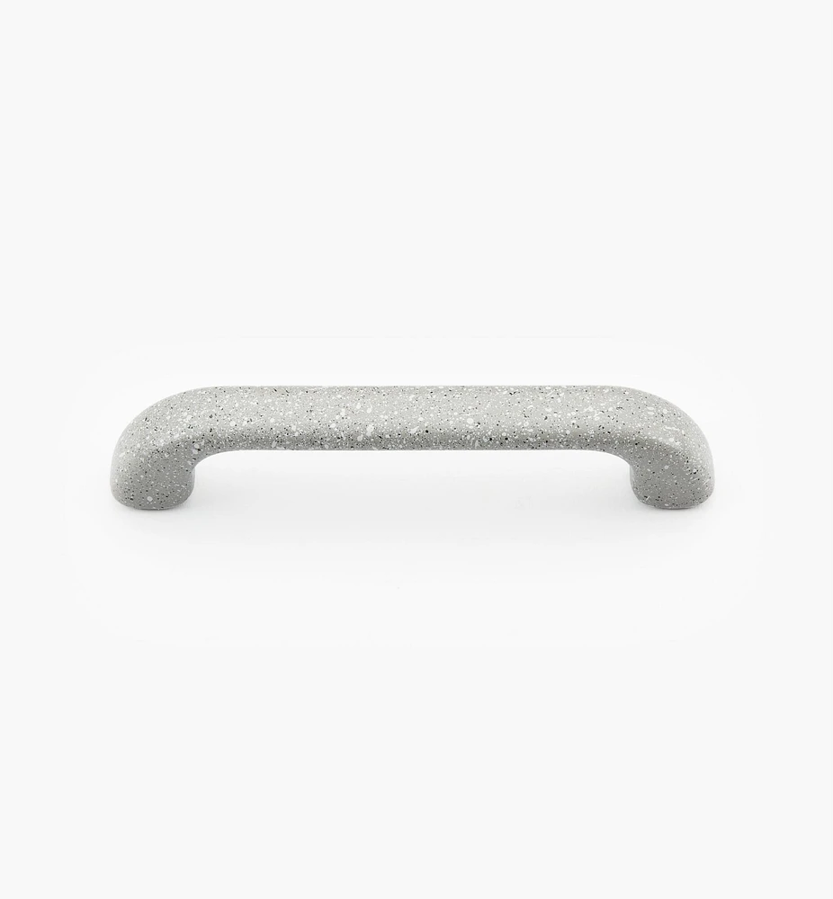 Broad Plastic Pull