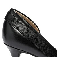 Shenna D'orsay Wide Pump