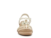 Vannia Wedge Sandal
