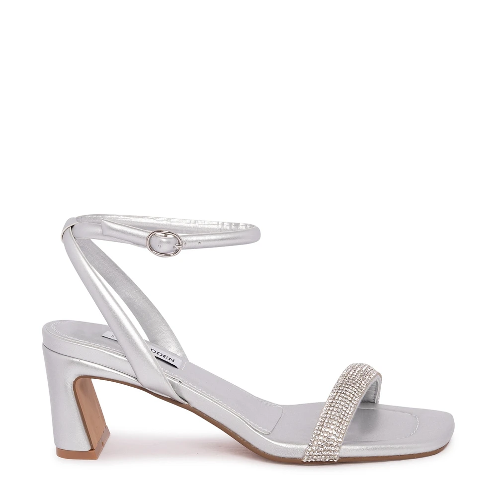 Amalya Sandal