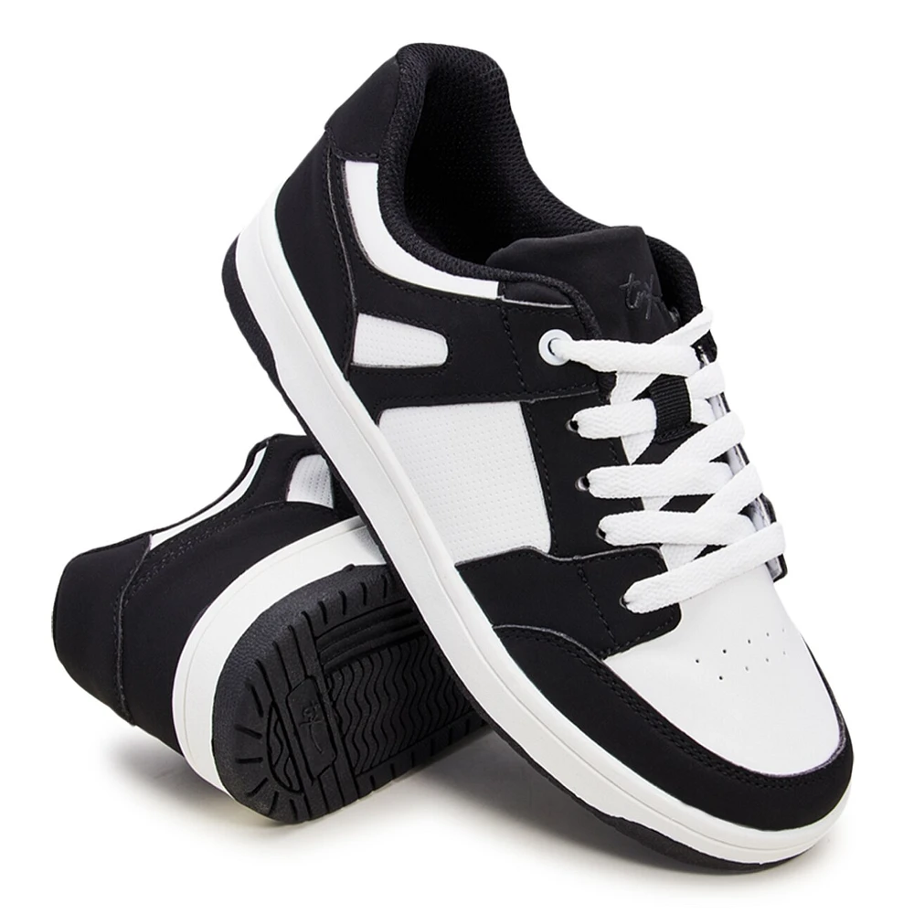 Women's Casual Wide Width Sneaker