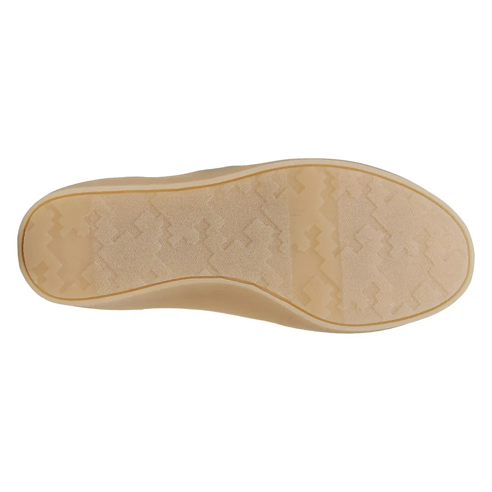 Women's Madison Lace Sneaker