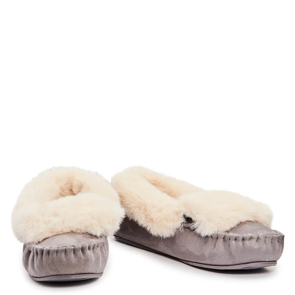 Moccasin Slipper