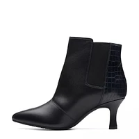 Women’s Kataleyna Glow Ankle Bootie