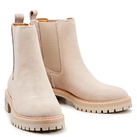 Gilian Chelsea Boot