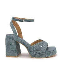 Dylann Sandal