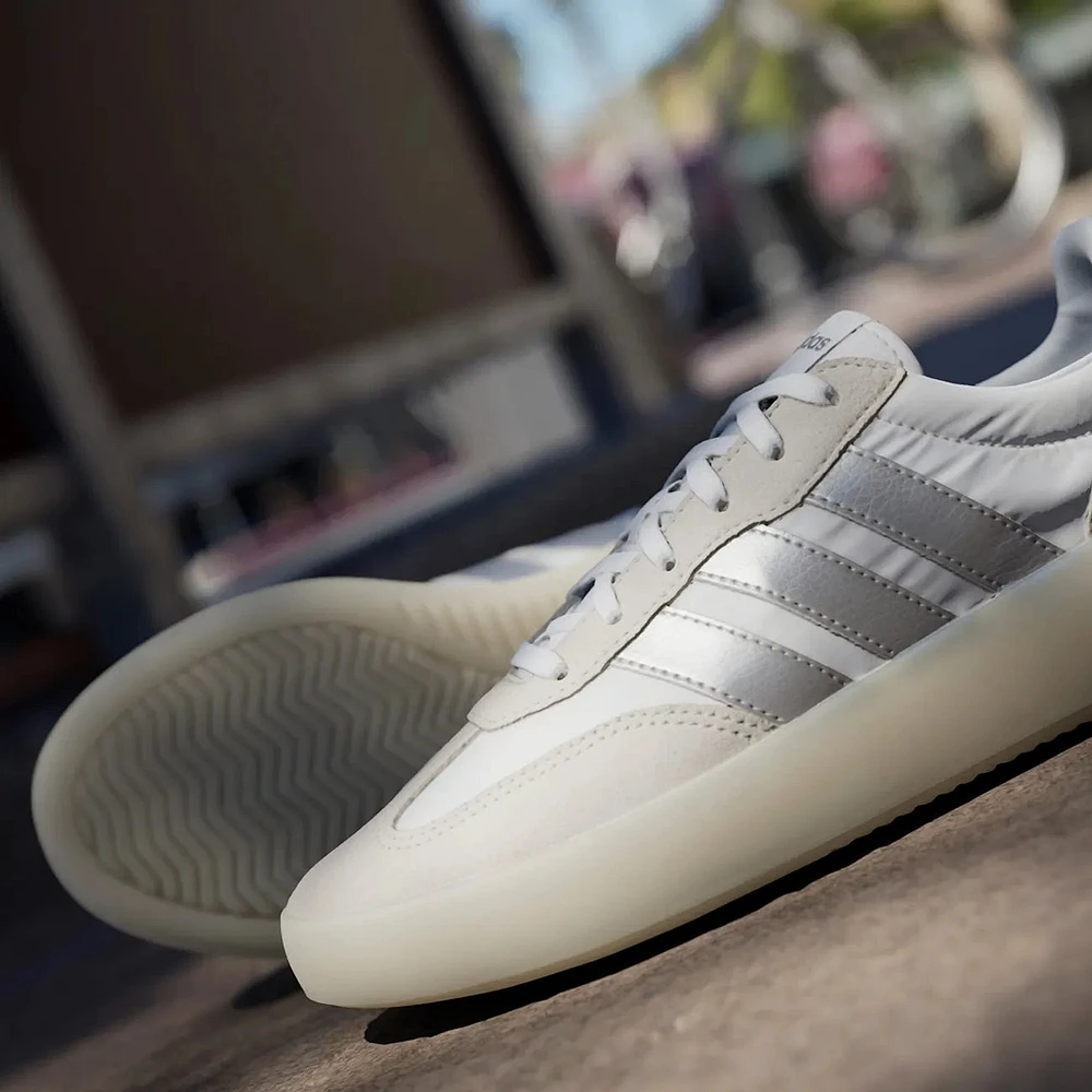 Women's Barreda Decode Court Sneaker