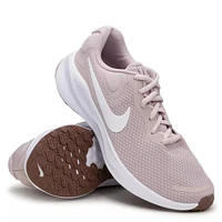 Women's Revolution 7 Running Shoe