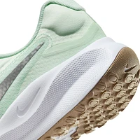 Women's Revolution 7 Running Shoe