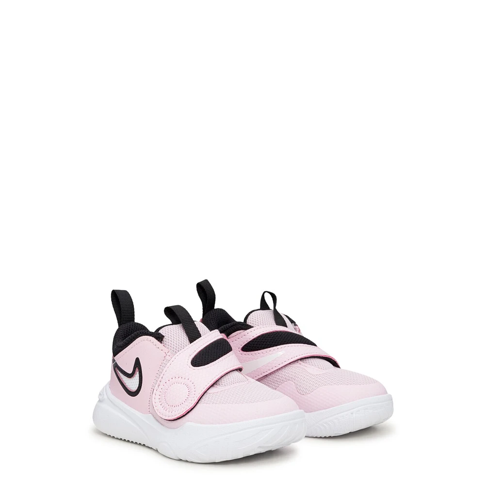 Toddler Girls' Team Hustle 11 Basketball Shoe