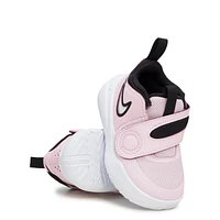 Toddler Girls' Team Hustle 11 Basketball Shoe