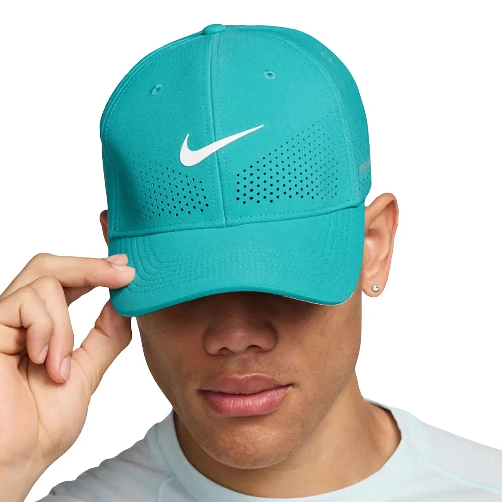 Dri-FIT ADV Rise SwooshFlex Cap