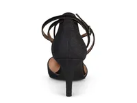 Luela Pump