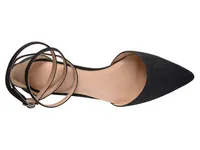 Luela Pump