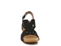 Beauty Wedge Sandal