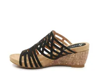 Pretty Wedge Sandal