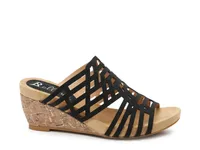 Pretty Wedge Sandal