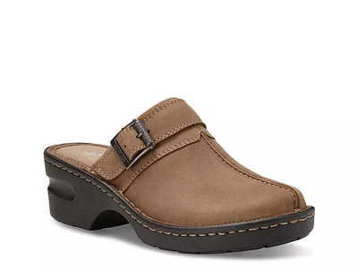Mae Clog