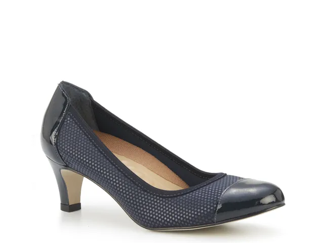 Lucky Brand Memyia Pump